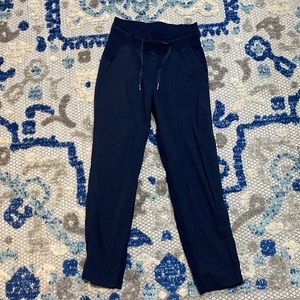 Lululemon dance studio crop pants
